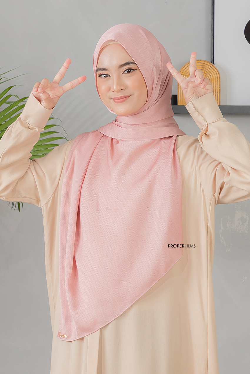 Rya Shawl